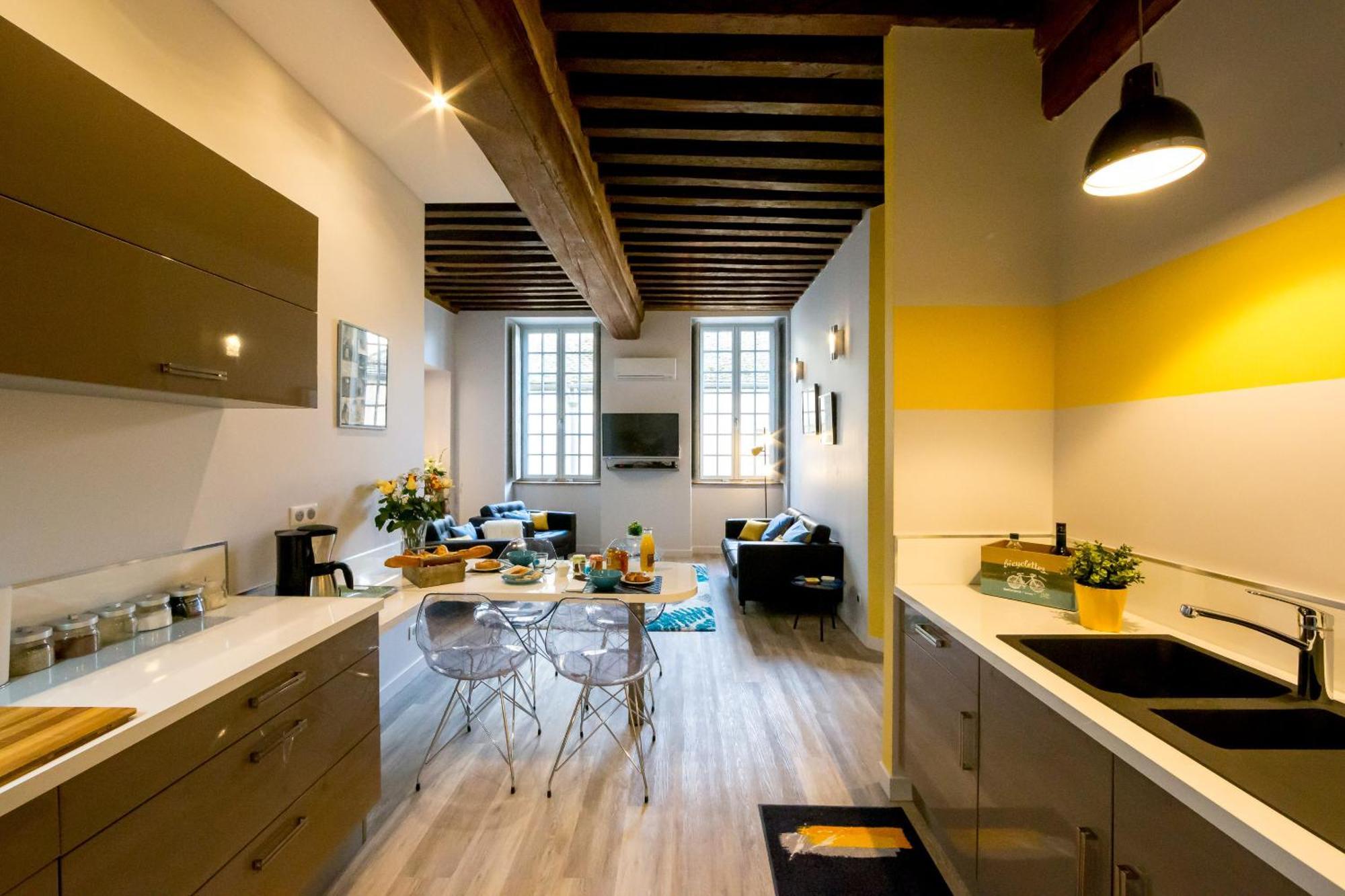 Residence Beaune Sweet Home, 4 Appartements D'Exception Avec Parking Inclus Bilik gambar