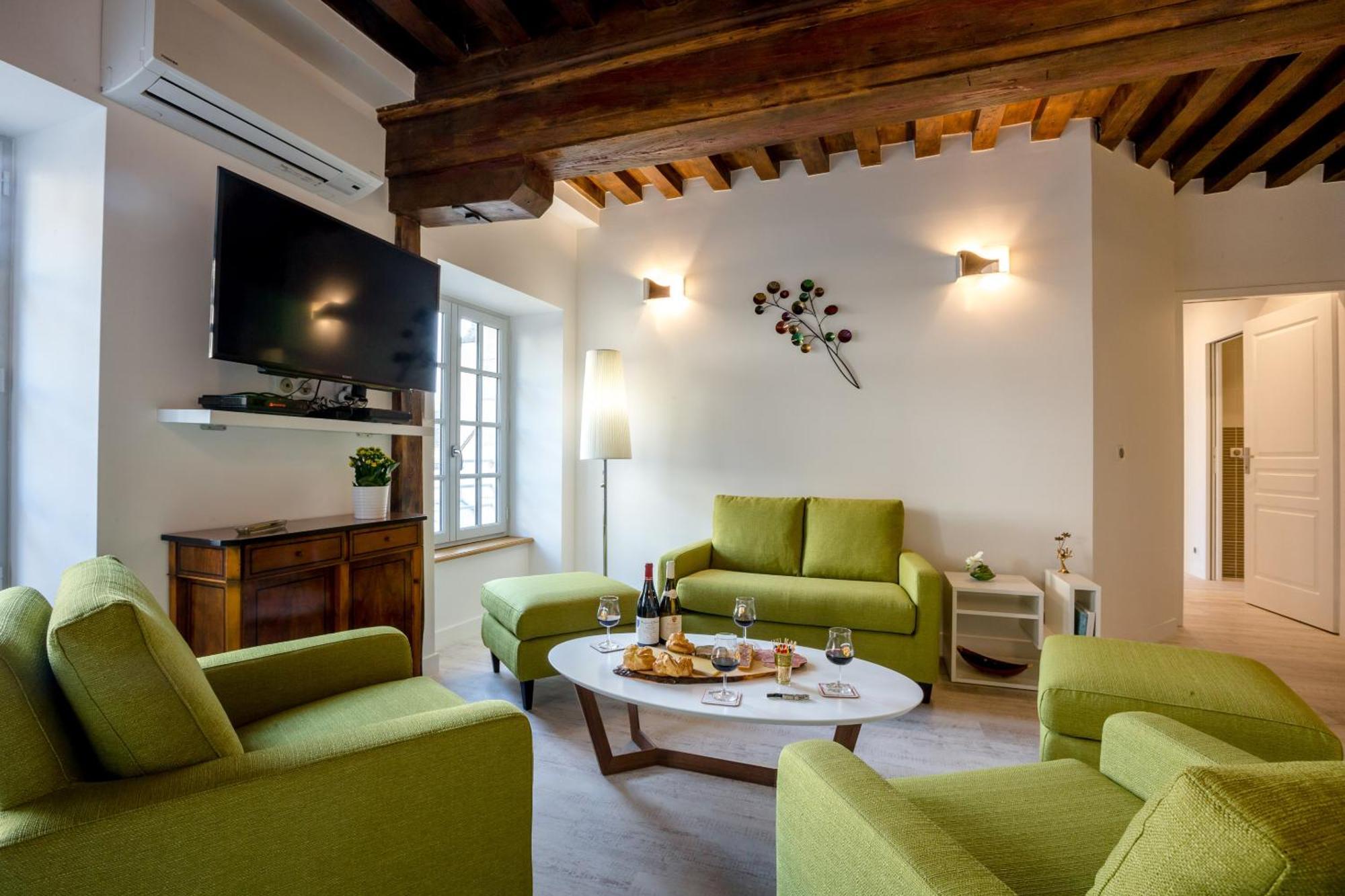 Residence Beaune Sweet Home, 4 Appartements D'Exception Avec Parking Inclus Bilik gambar